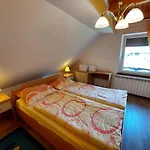 Apartment Soba Ktrenc *