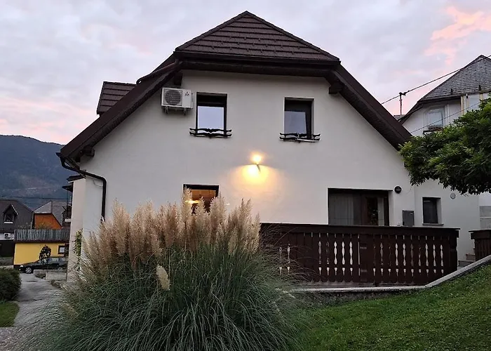 Ktrenc דירה בובק